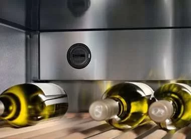 Винный шкаф Liebherr WKb 4212 Vinothek