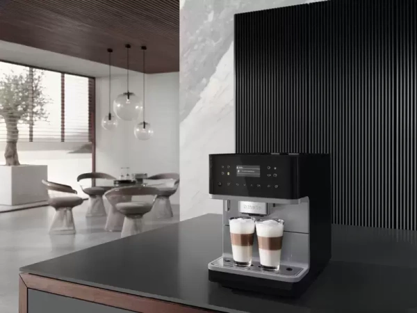 Кофемашина Miele CM 6160 Silver Edition