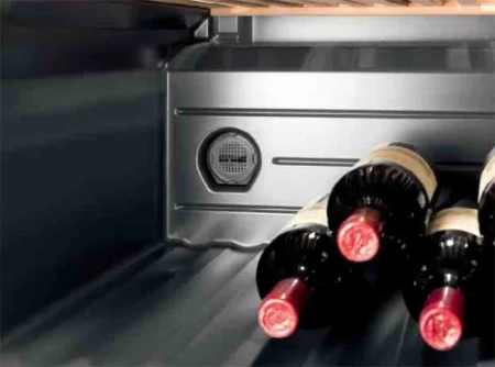 Винный шкаф Liebherr WKt 4552