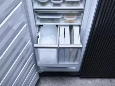 Встраиваемый морозильник Miele FNS 7794 E