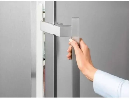 Холодильник Liebherr CNef 3515 Comfort NoFrost