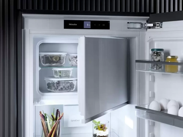 Встраиваемый холодильник Miele K 7348 C 125 Gala Ed