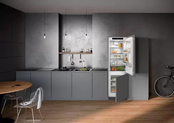 Встраиваемый холодильник Liebherr ICNe 5103 Pure NoFrost