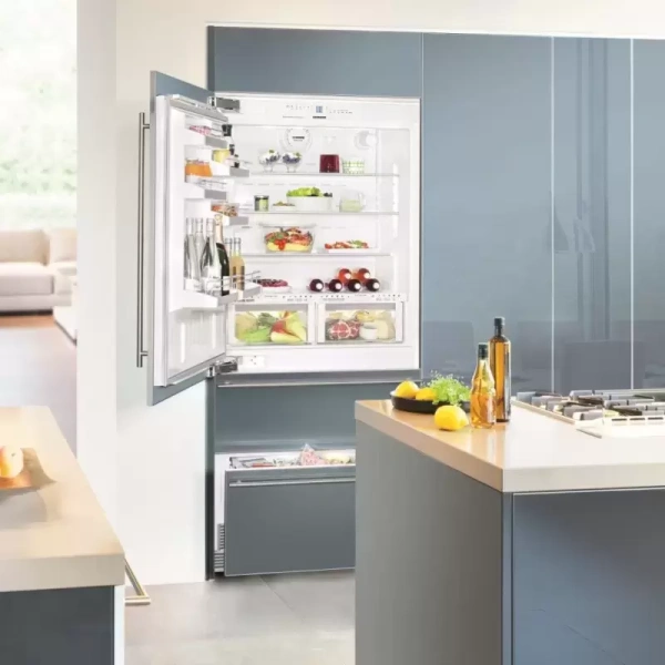 Встраиваемый холодильник Liebherr ECBN 6156 Premium Plus NoFrost