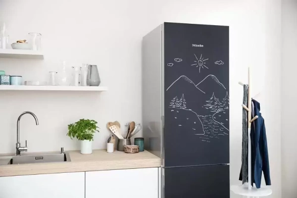 Холодильно-морозильная комбинация Miele KFN 29283 D bb