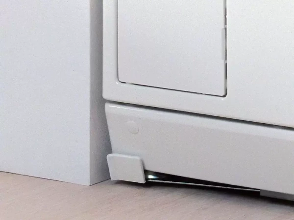 Стиральная машина с вертикальной загрузкой Miele WW650 WCS